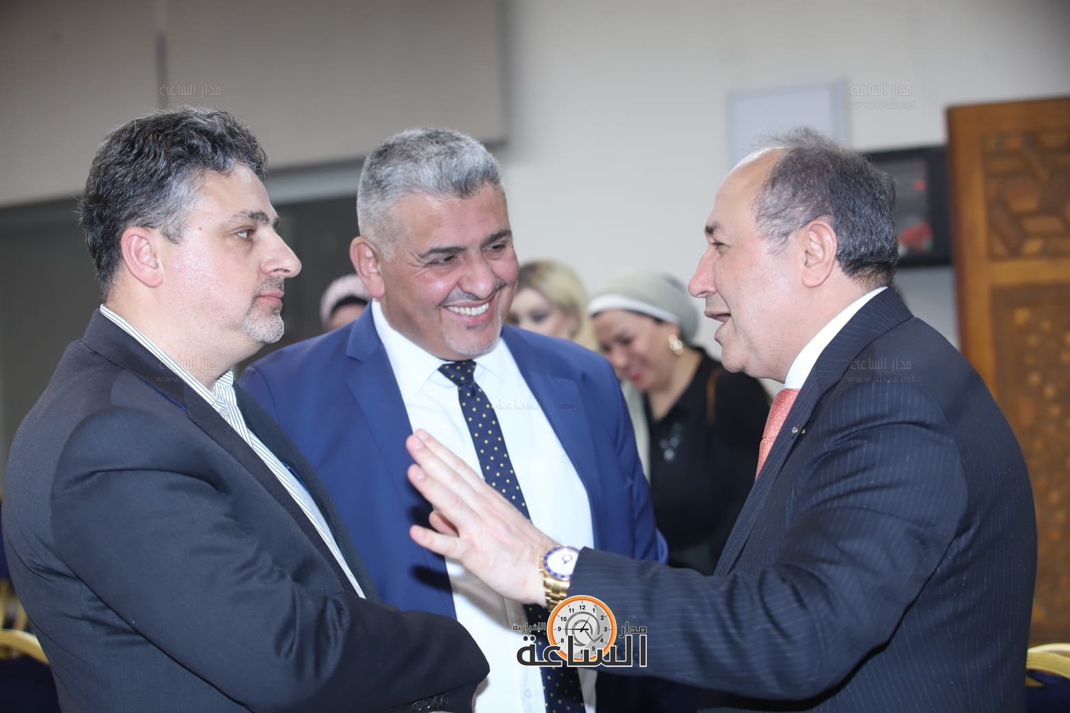 Madar Al-Saa Images 0.3017185471671424