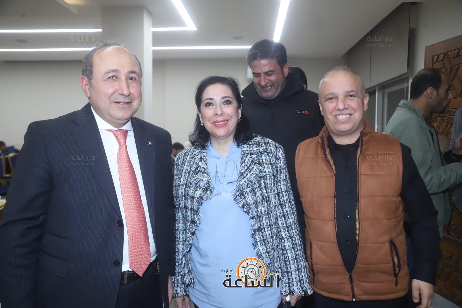 Madar Al-Saa Images 0.8829170375156301