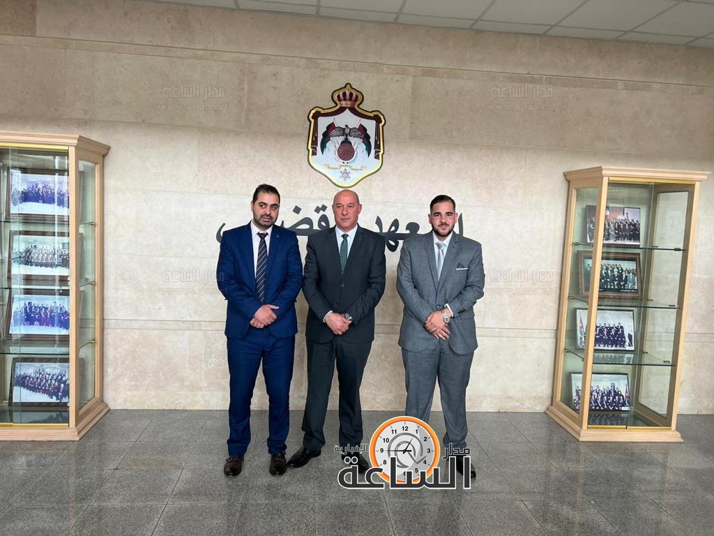 Madar Al-Saa Images 0.6256463159002783