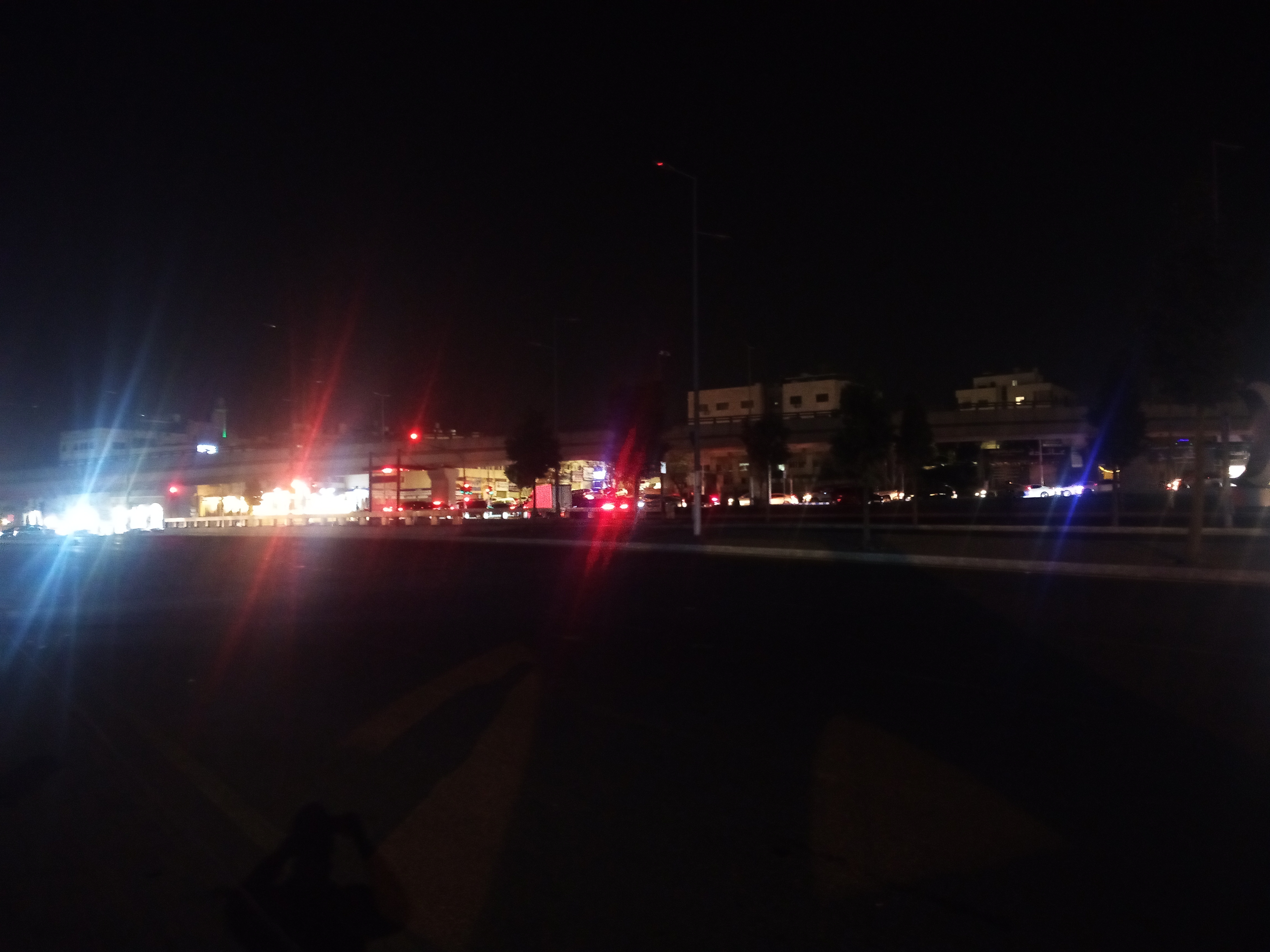 Madar Al-Saa Images 0.7100521398179414