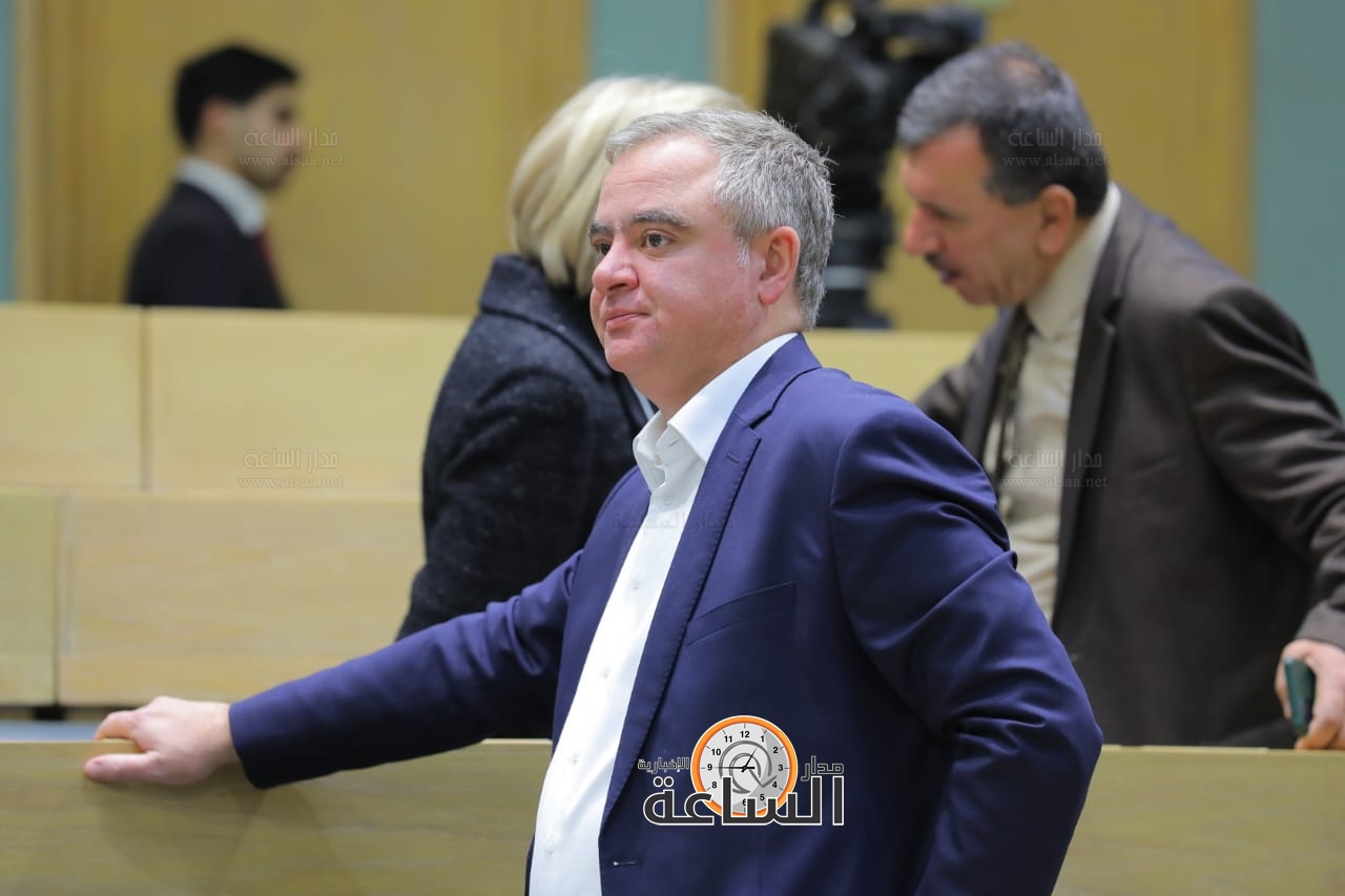 Madar Al-Saa Images 0.0058534476316518536