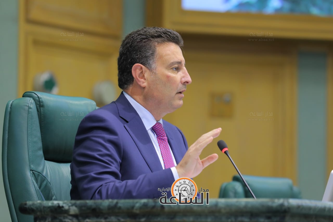 Madar Al-Saa Images 0.054040535502176246