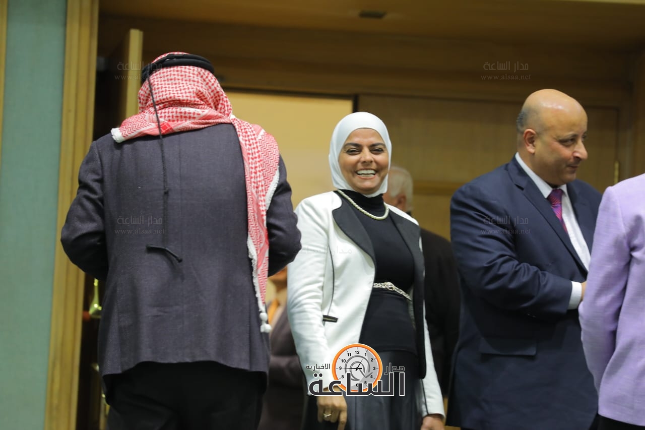 Madar Al-Saa Images 0.6879661024560666