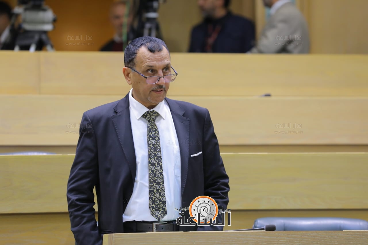 Madar Al-Saa Images 0.5583182621753524