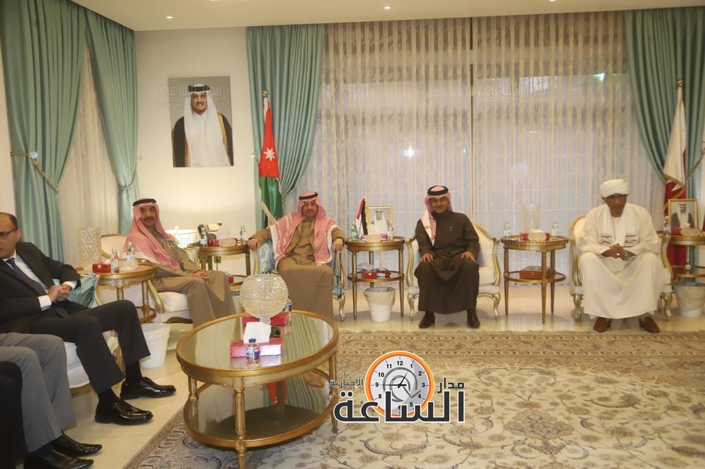 Madar Al-Saa Images 0.37497775169830116