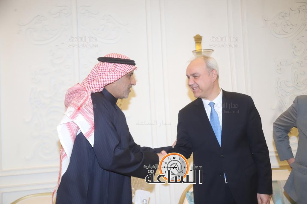 Madar Al-Saa Images 0.3467278015589397