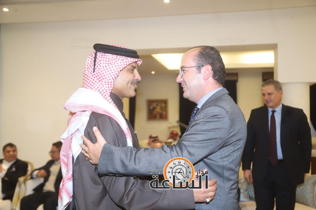 Madar Al-Saa Images 0.1913936277587861