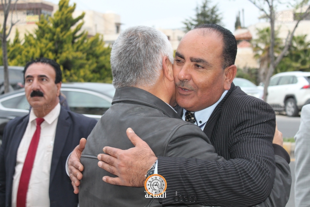 Madar Al-Saa Images 0.43361022244787195