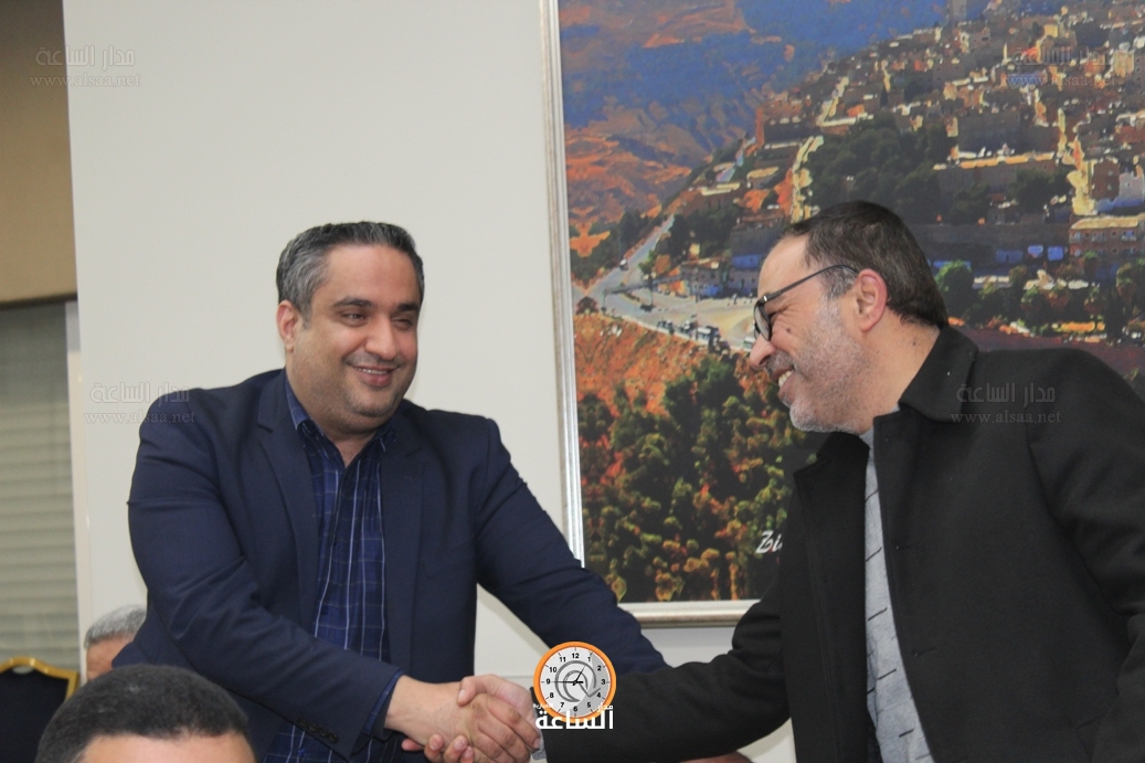 Madar Al-Saa Images 0.7331090595483165