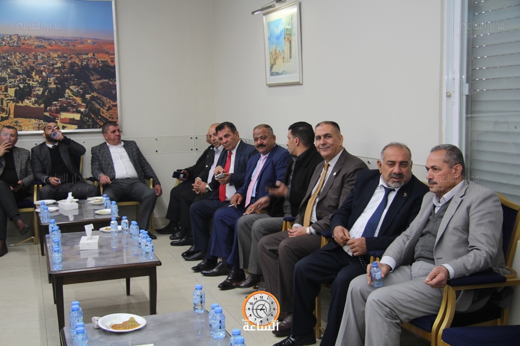 Madar Al-Saa Images 0.03252314951424484