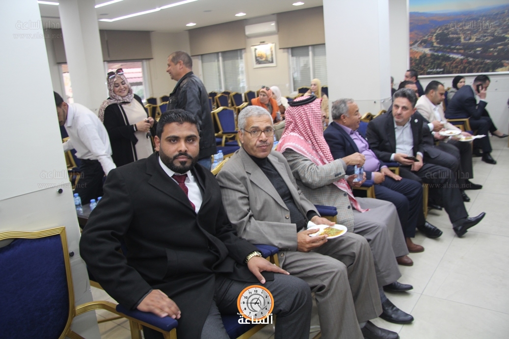 Madar Al-Saa Images 0.6983444544822024