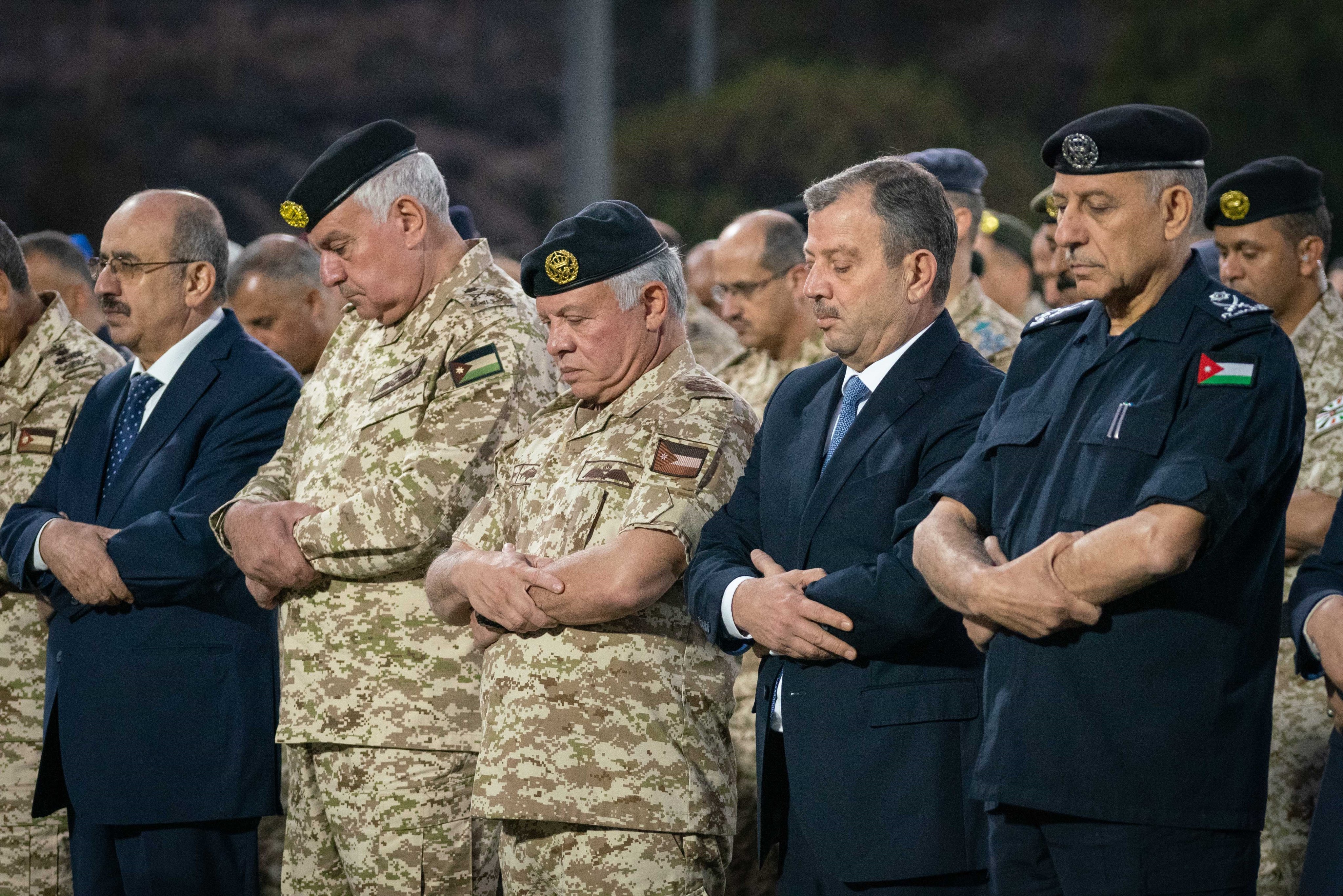 Madar Al-Saa Images 0.5449469728114325