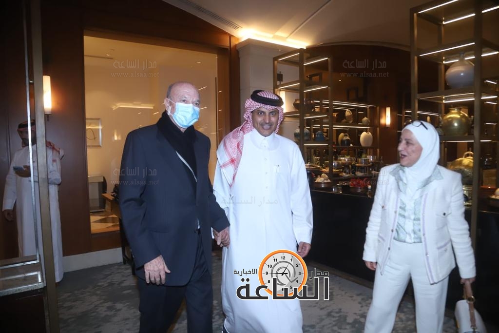 Madar Al-Saa Images 0.9395622690190926