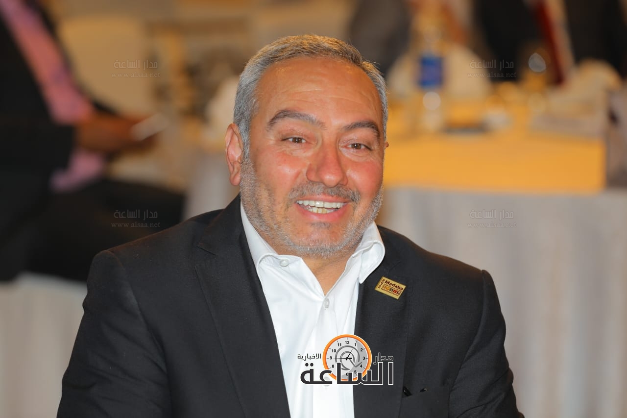 Madar Al-Saa Images 0.09599563862479199