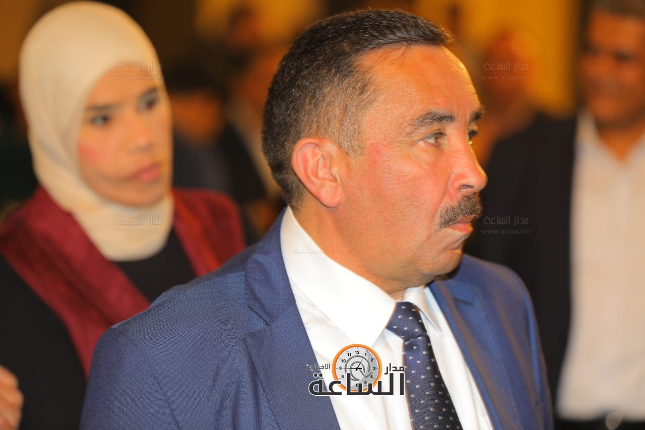 Madar Al-Saa Images 0.747855768886442