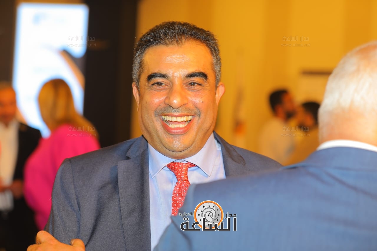 Madar Al-Saa Images 0.6588321325995699