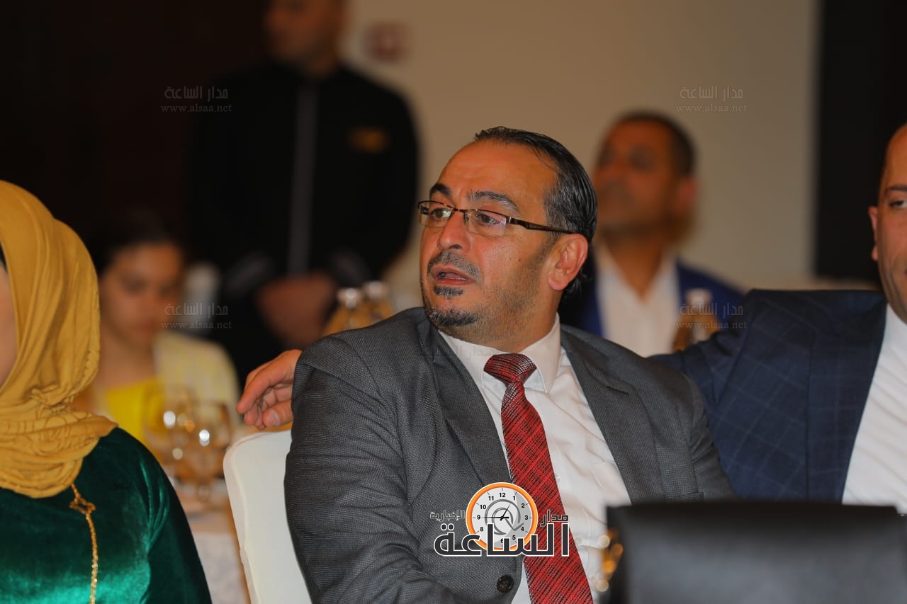 Madar Al-Saa Images 0.5489264821615918