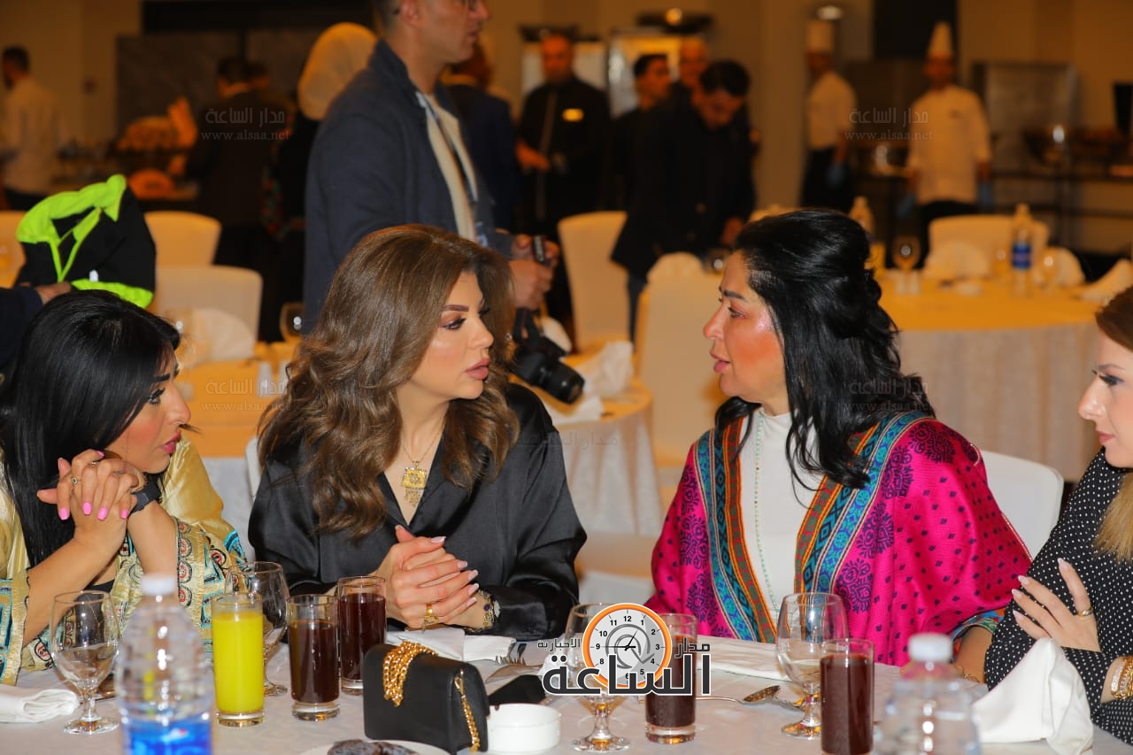 Madar Al-Saa Images 0.19277343206246478