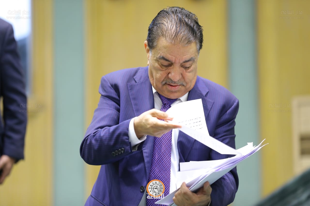 Madar Al-Saa Images 0.8421930363560721