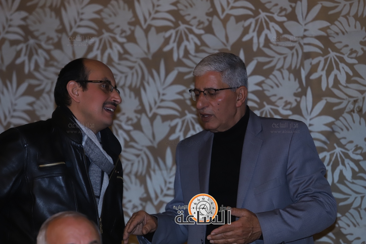 Madar Al-Saa Images 0.7786610387066162