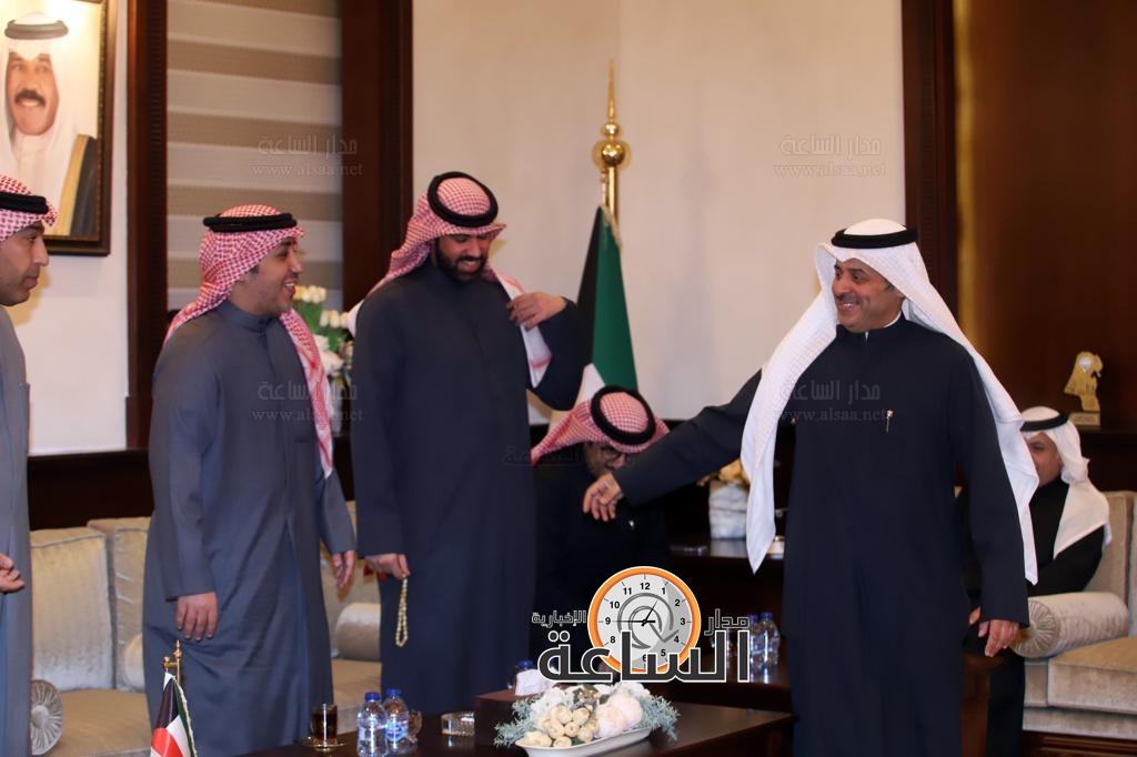 Madar Al-Saa Images 0.809584807285505