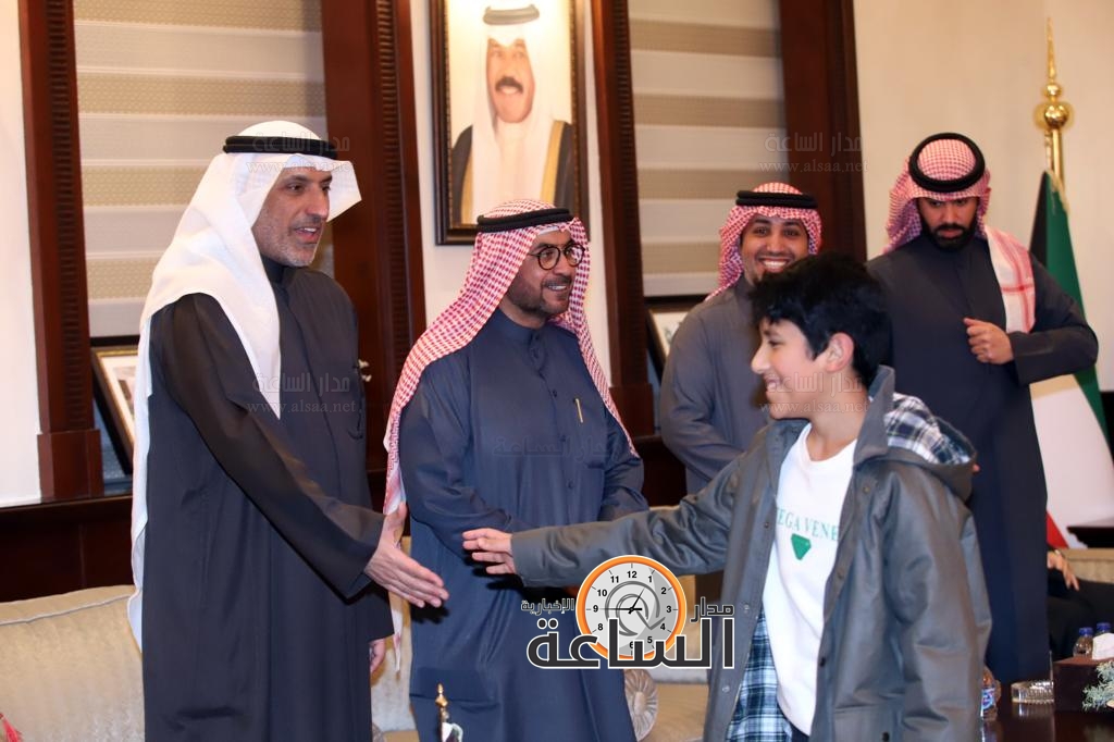 Madar Al-Saa Images 0.3251692312628731