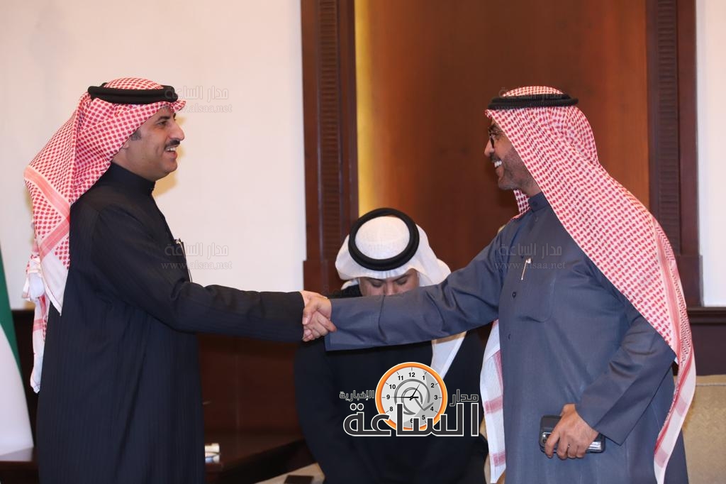 Madar Al-Saa Images 0.5407822350213474