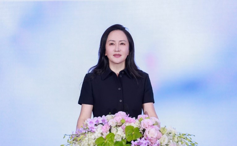 Madar Al-Saa Images 0.7764978223644905