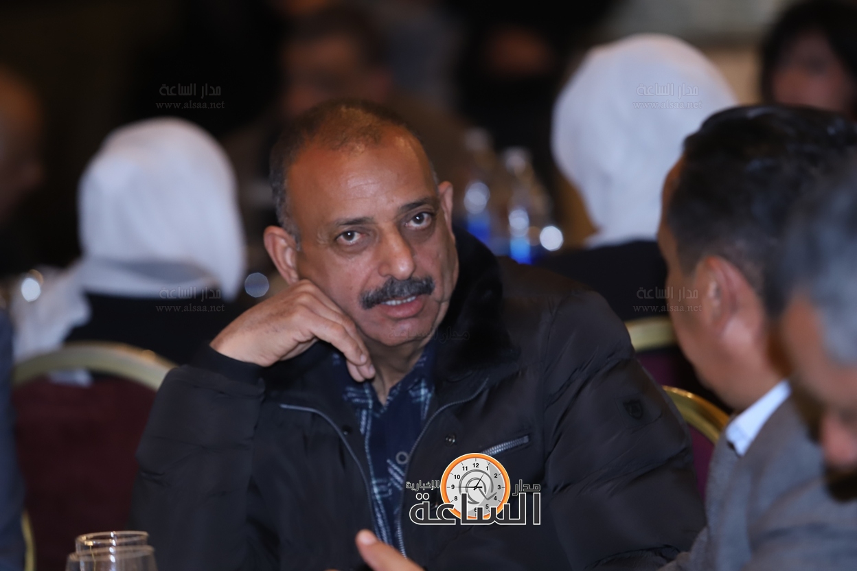 Madar Al-Saa Images 0.0320646505883857