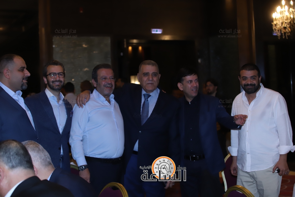 Madar Al-Saa Images 0.40214360075989886