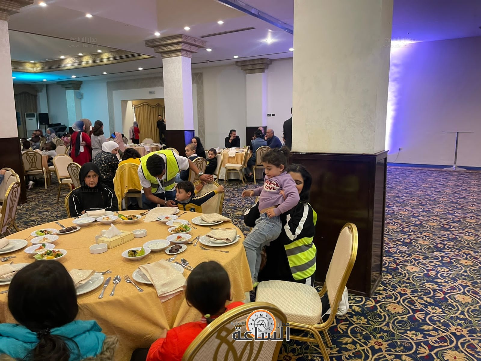 Madar Al-Saa Images 0.3587812146180245