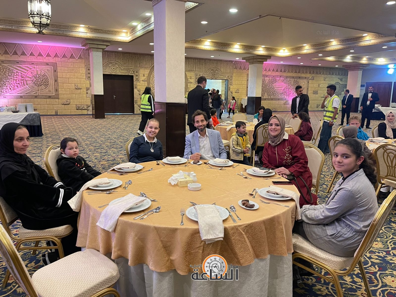 Madar Al-Saa Images 0.3220190005109469