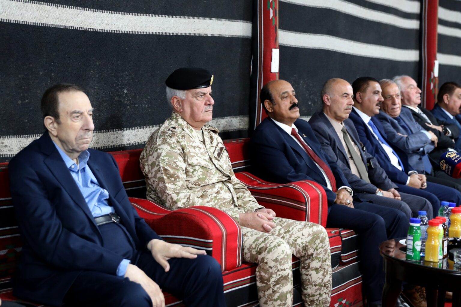 Madar Al-Saa Images 0.8677554060044477