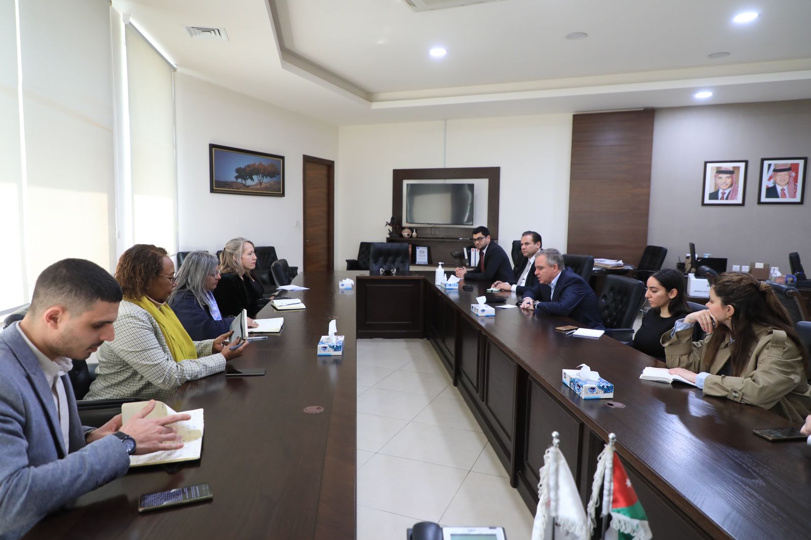 Madar Al-Saa Images 0.4620712370367779