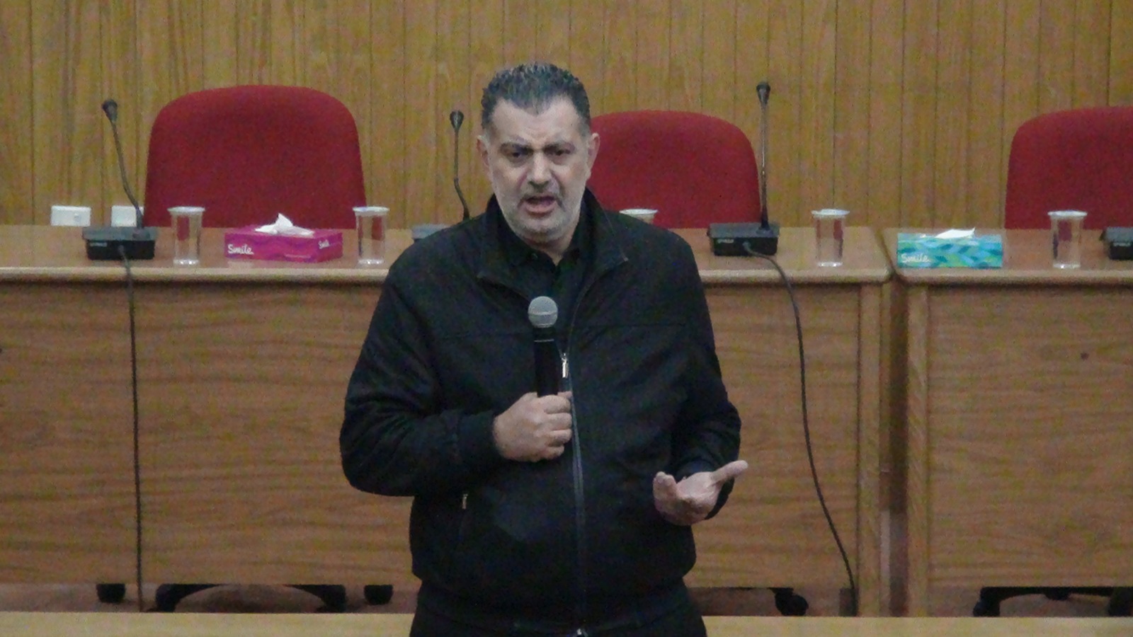 Madar Al-Saa Images 0.7124469060998098