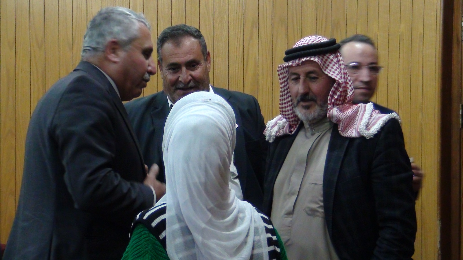 Madar Al-Saa Images 0.10412491212952202