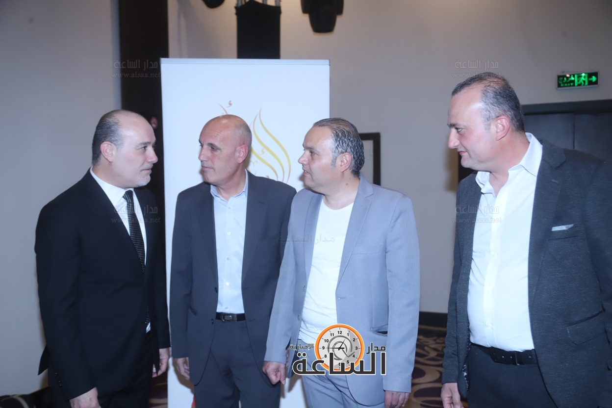 Madar Al-Saa Images 0.47470278660045584