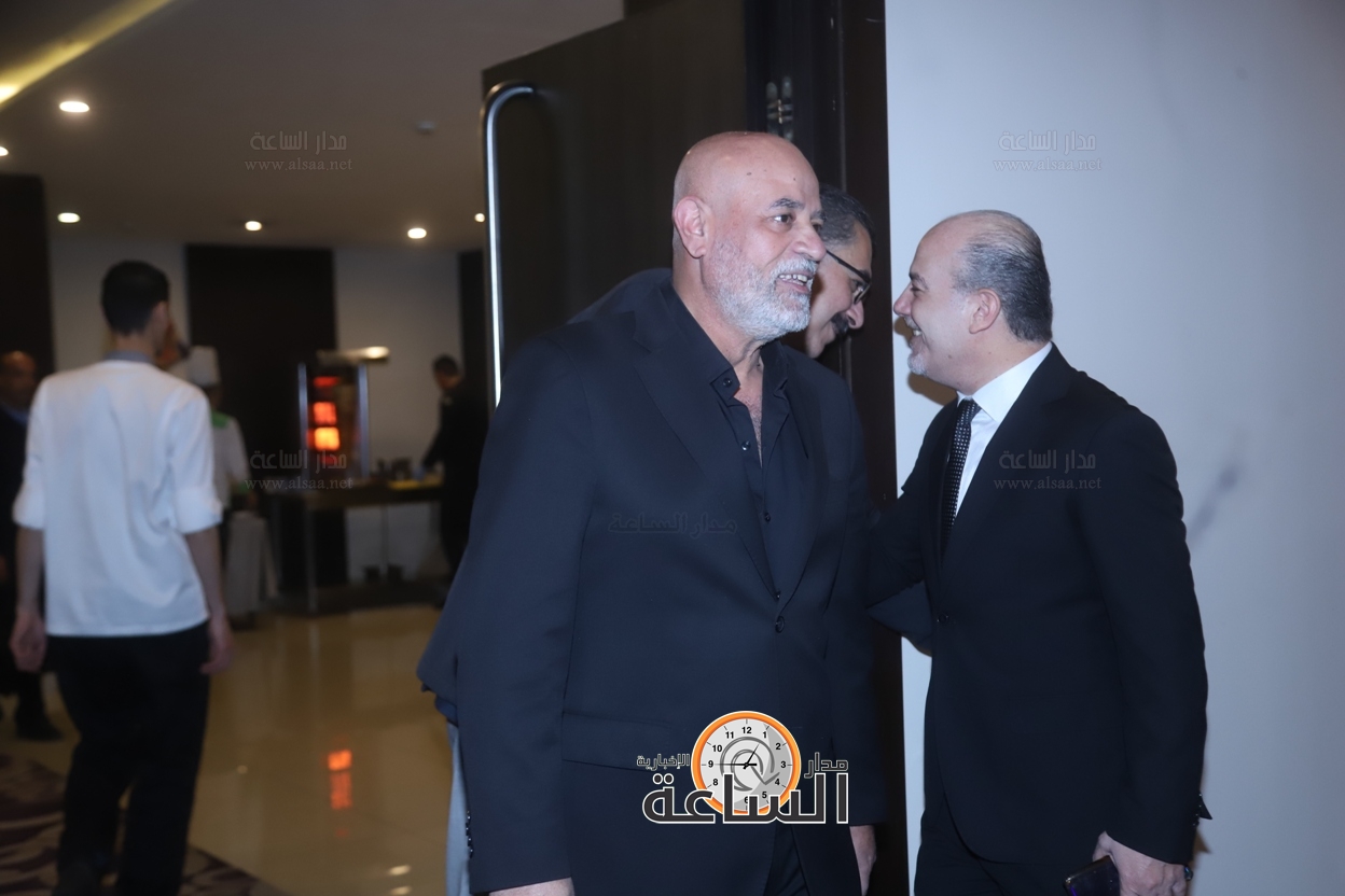 Madar Al-Saa Images 0.38189185576478146