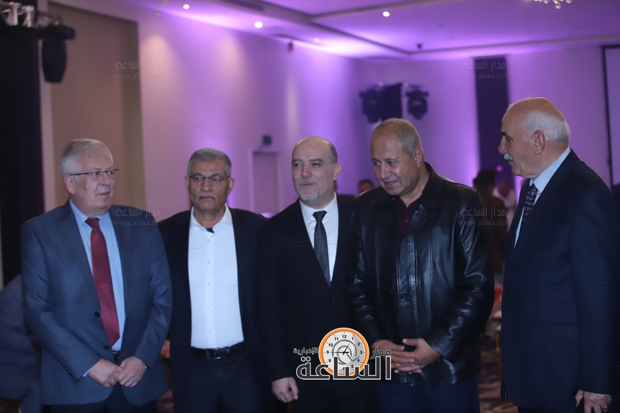 Madar Al-Saa Images 0.021009951599623378