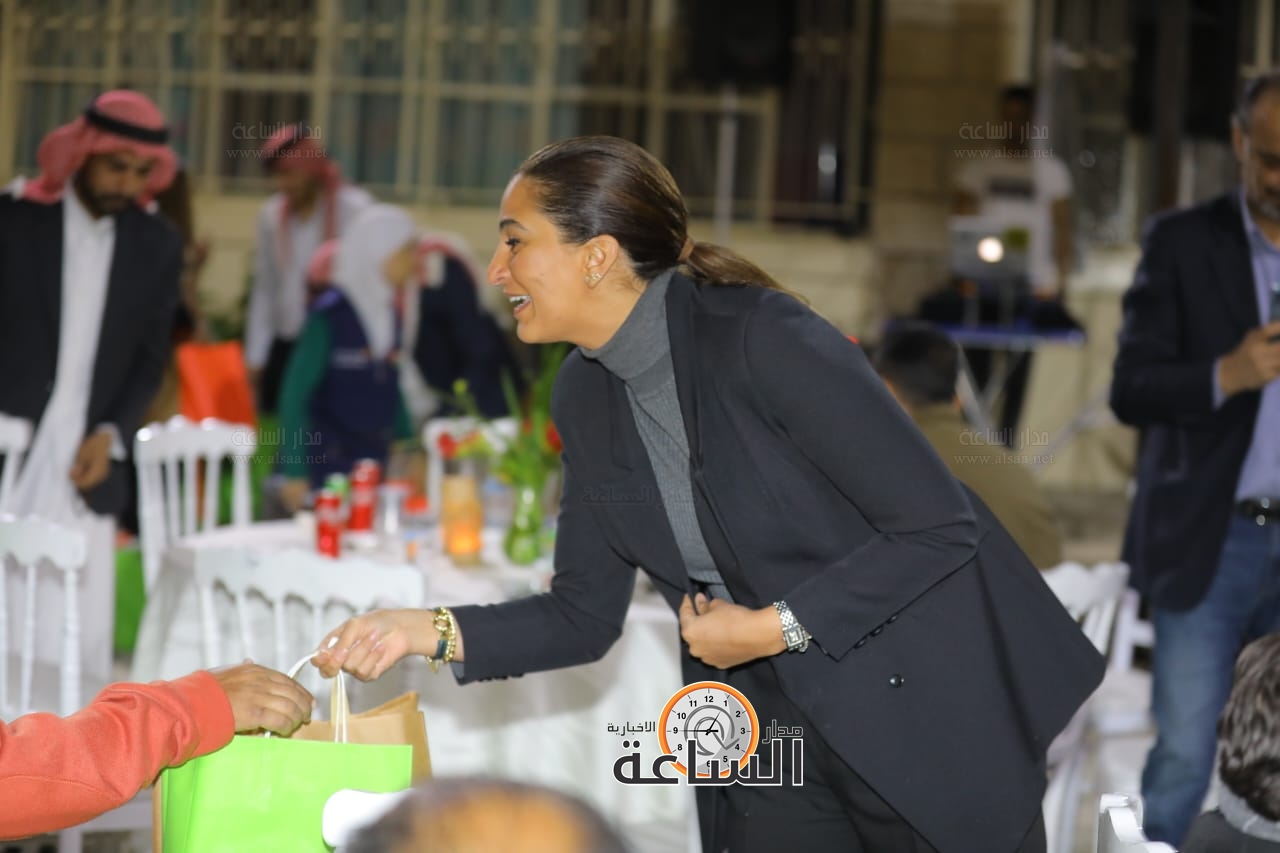 Madar Al-Saa Images 0.029855900085521192