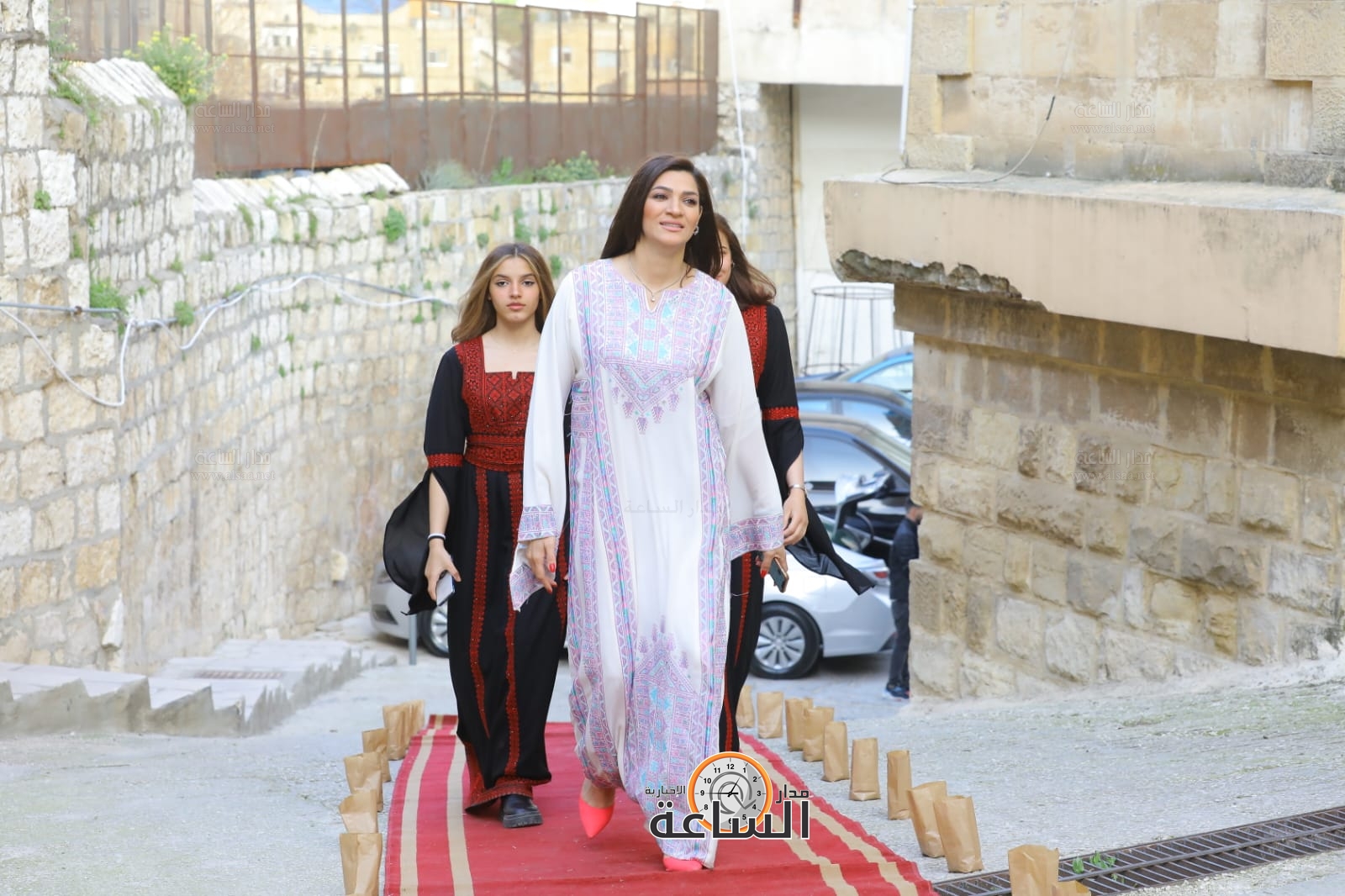 Madar Al-Saa Images 0.5377850678122453