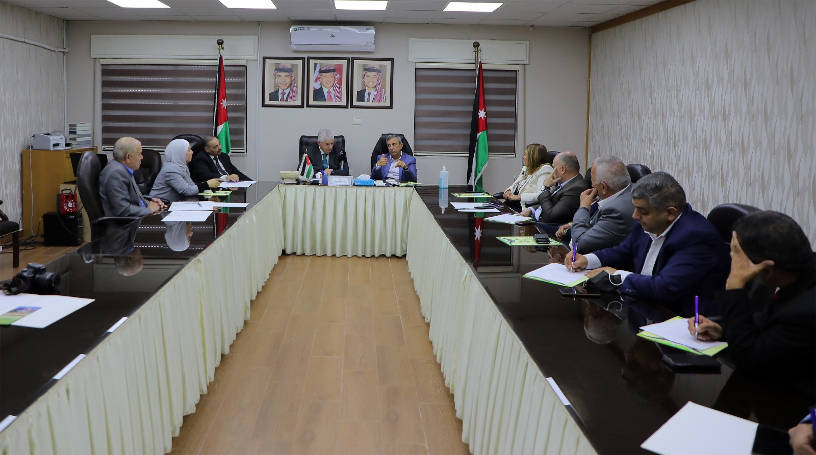 Madar Al-Saa Images 0.6253087626115796