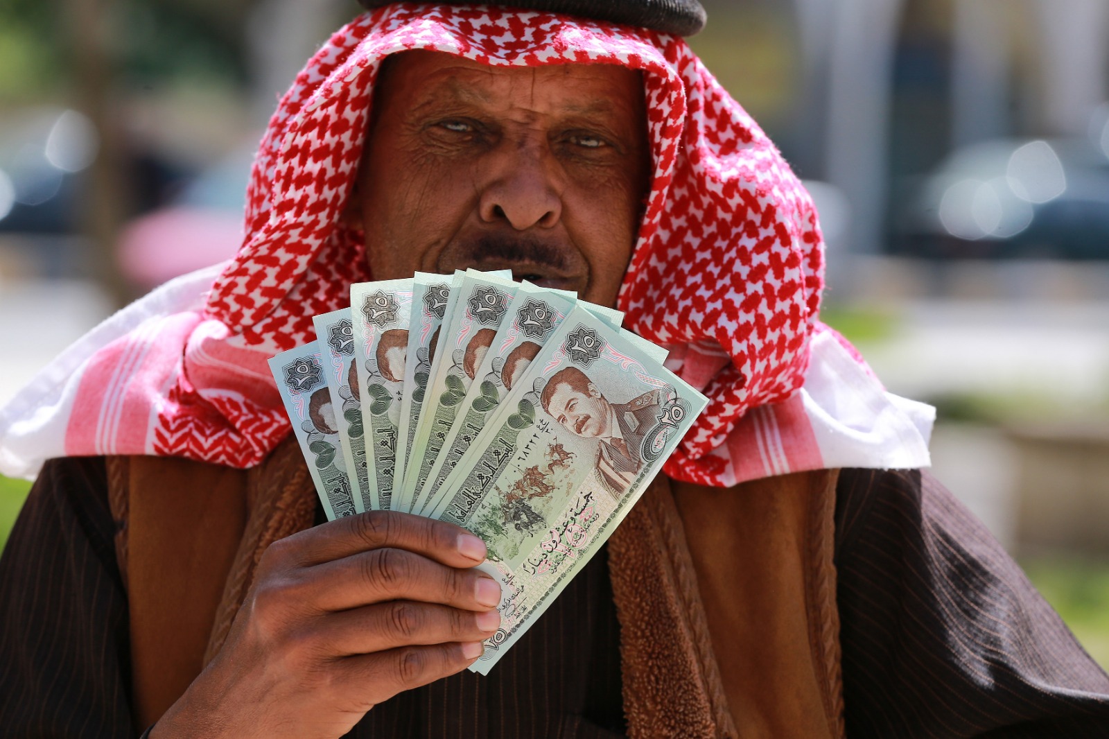 Madar Al-Saa Images 0.9809361942698946