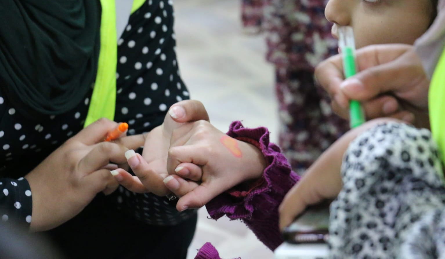 Madar Al-Saa Images 0.62427301326427