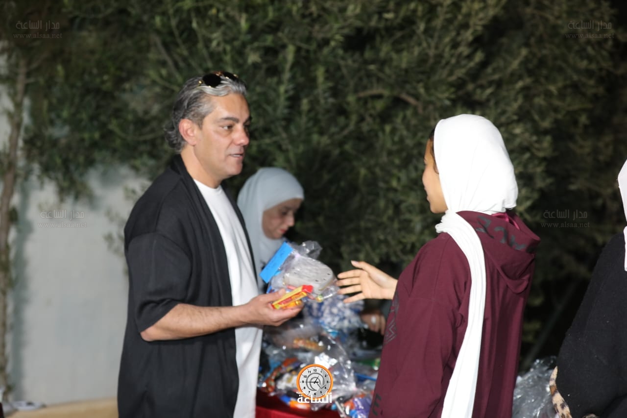 Madar Al-Saa Images 0.045509371857044956