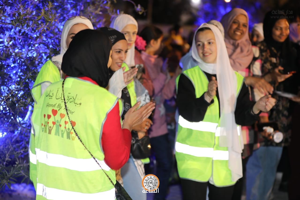 Madar Al-Saa Images 0.8554592960686915