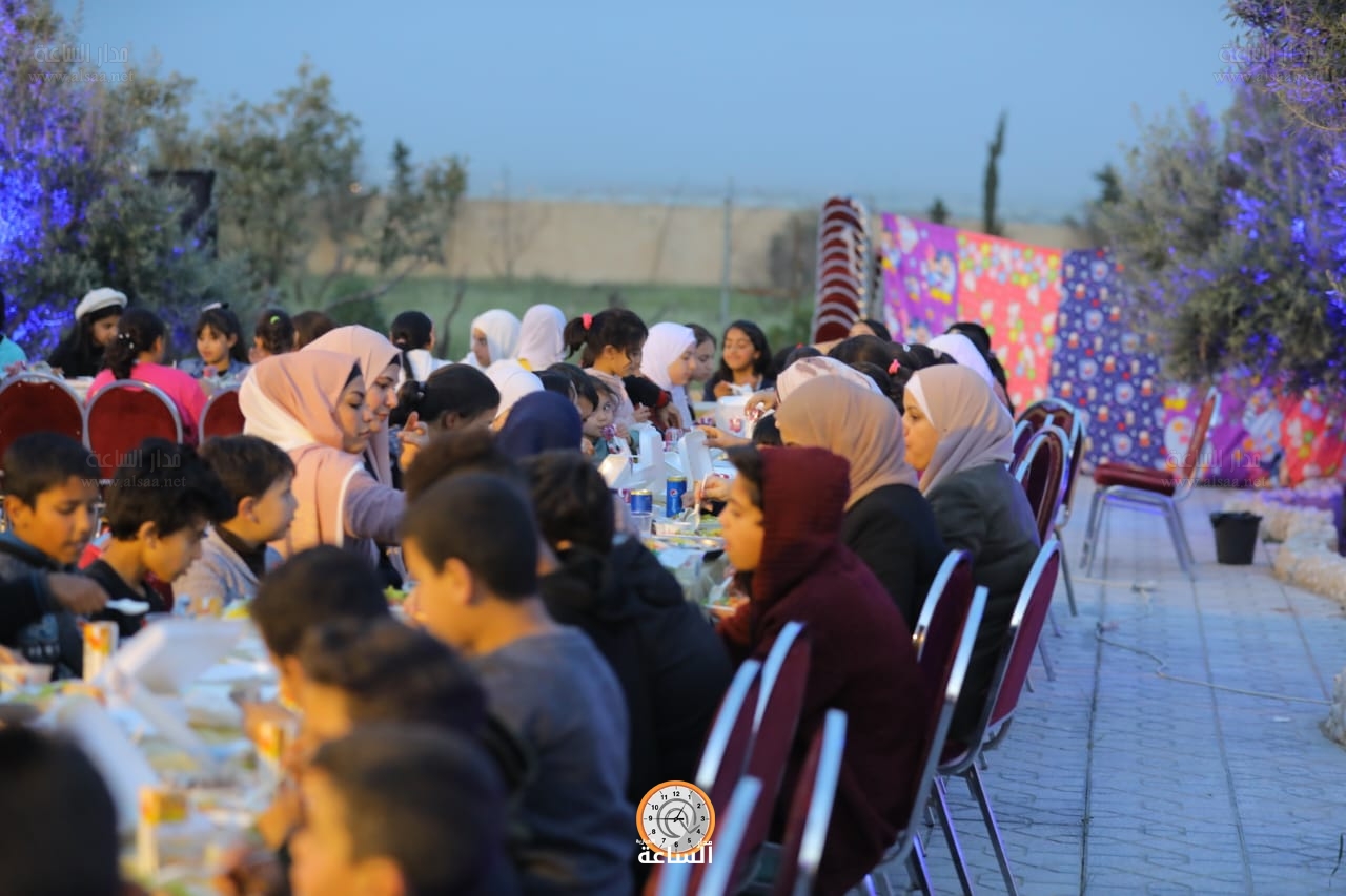 Madar Al-Saa Images 0.43051263840041587