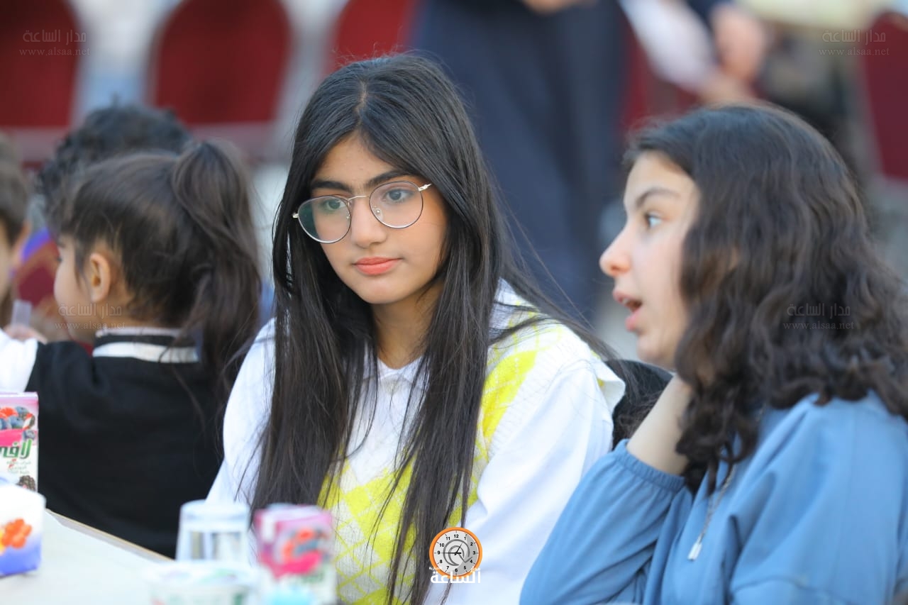 Madar Al-Saa Images 0.03515609951141063