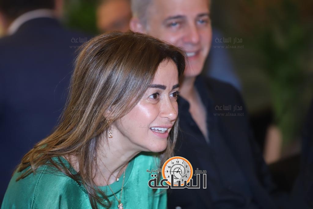 Madar Al-Saa Images 0.7856317094575409