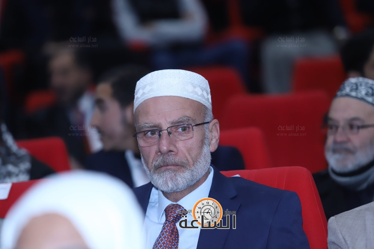 Madar Al-Saa Images 0.48362185907033584